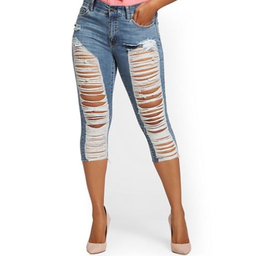 *NWT* New York & Company Mya Curvy Sculpting Jean